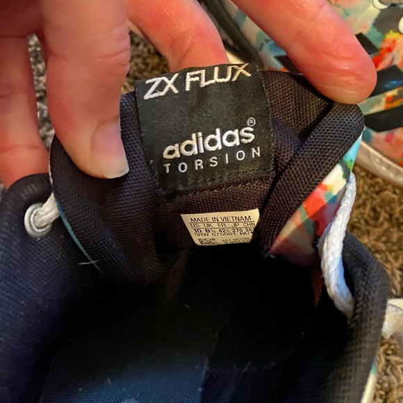 Adidas Watercolor Running Shoes size 10 - Picture 8 of 8